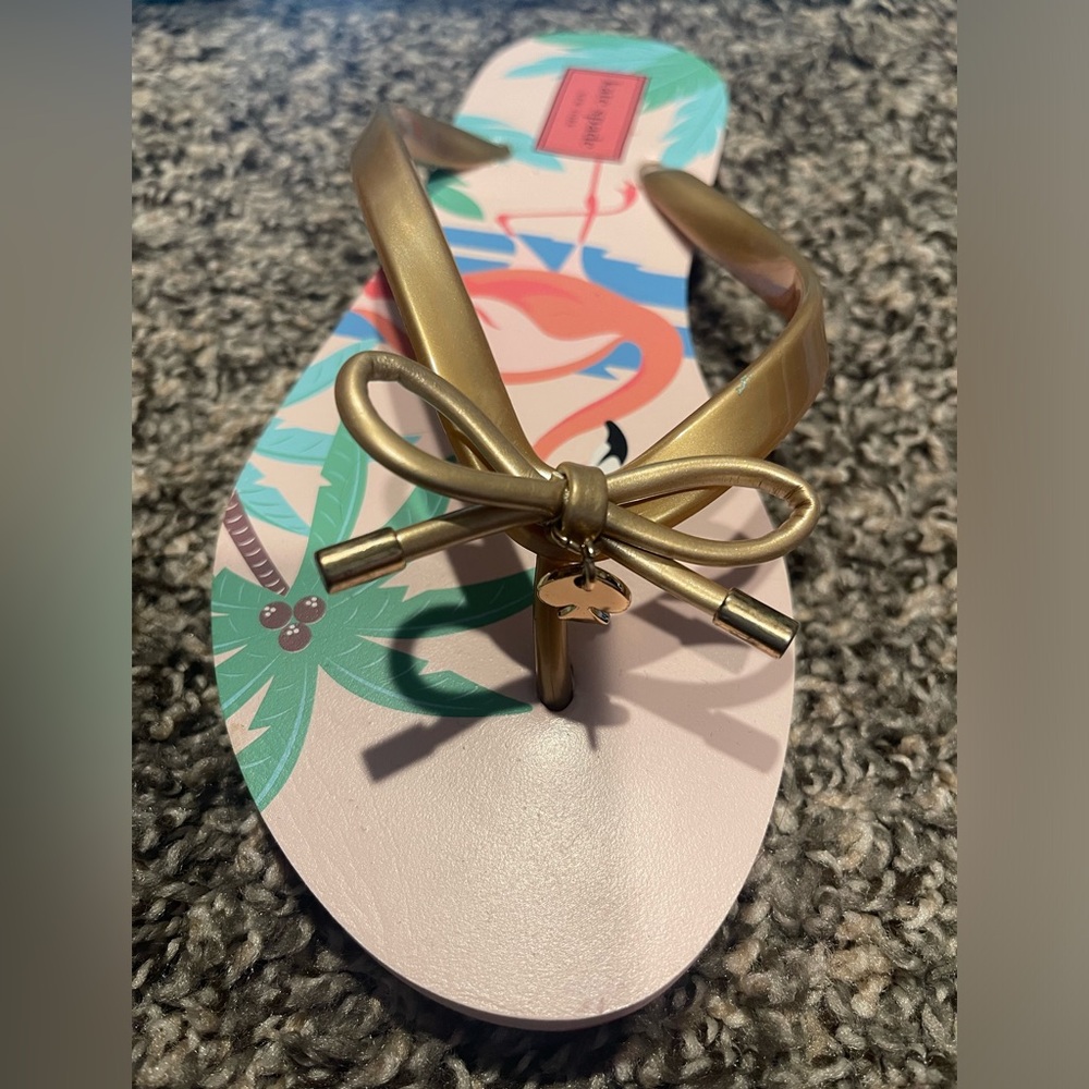 NEW Kate Spade flip flops. Size 7